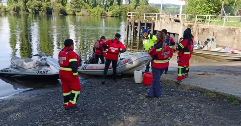 Tras 25 días continúan sin éxito las labores de búsqueda de Gonzalo Carrillo, joven desaparecido en el río Bueno