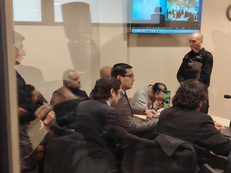 Revocan prisión preventiva a dos imputados por el “caso de torturas” del Hospital de Osorno