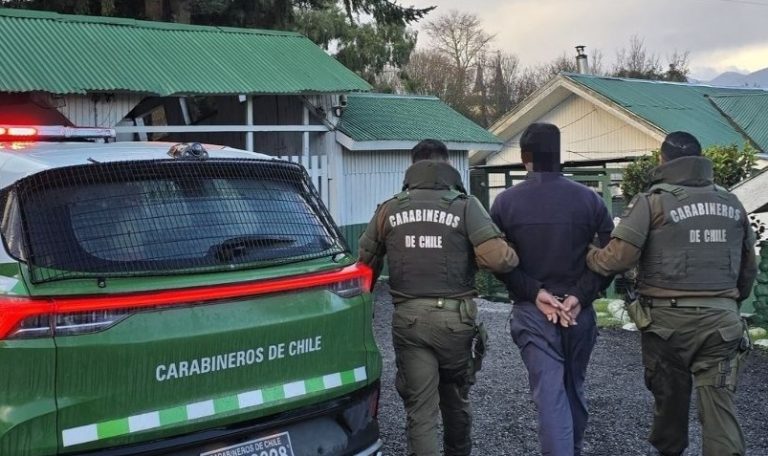 Dos detenidos tras violenta riña en Panguipulli que dejó a menor de 13 años gravemente herido