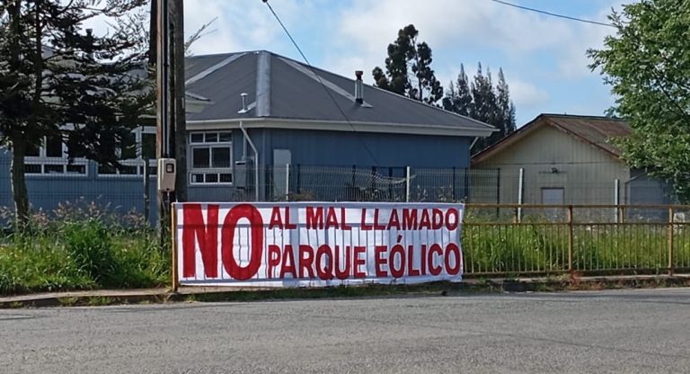 Dirigente de Los Esteros denuncia exclusión de reuniones sobre proyecto de Parque Eólico en La Unión  