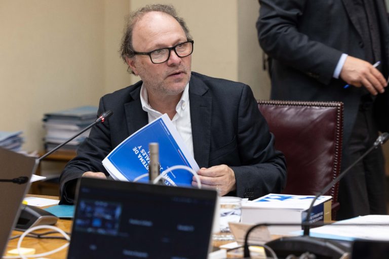 Senador De Urresti convoca a candidaturas presidenciales a asumir compromisos con la protección ambiental