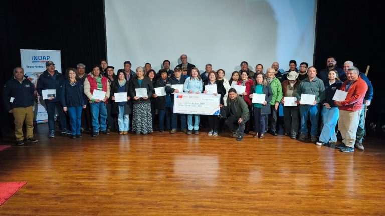 INDAP destaca millonaria inversión en riego en Paillaco y Futrono
