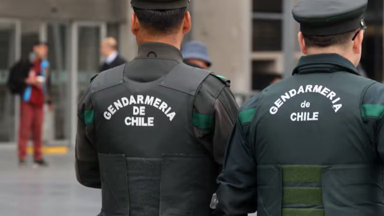 Gore Los Ríos financiará programa de capacitación laboral para personas privadas de libertad en Río Bueno y Valdivia