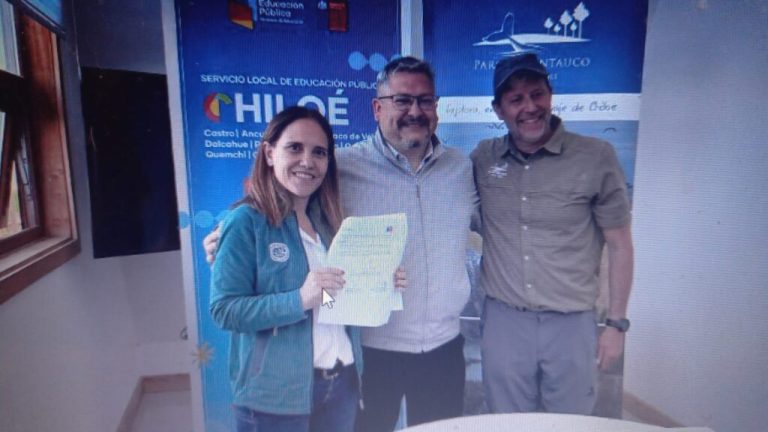 Parque Tantauco y SLEP Chiloé sellan alianza por la educación medioambiental del país