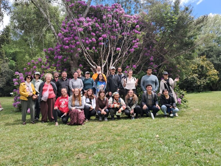 Estudiantes de Virginia Tech conocieron experiencias de restauración ecológica en la UACh