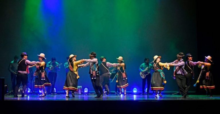 esta semana llega el folclor del BAFUACh y el estreno de cantatas inspiradas en Gabriela Mistral