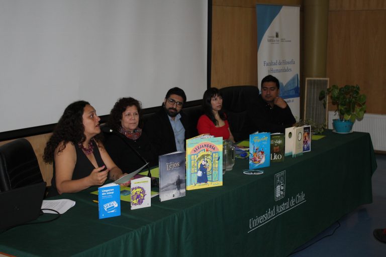 Se consolida espacio de encuentro y difusión de la literatura regional en UACh