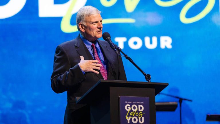 ¿Negó India la visa a Franklin Graham antes de una cruzada? Esto es lo que se sabe