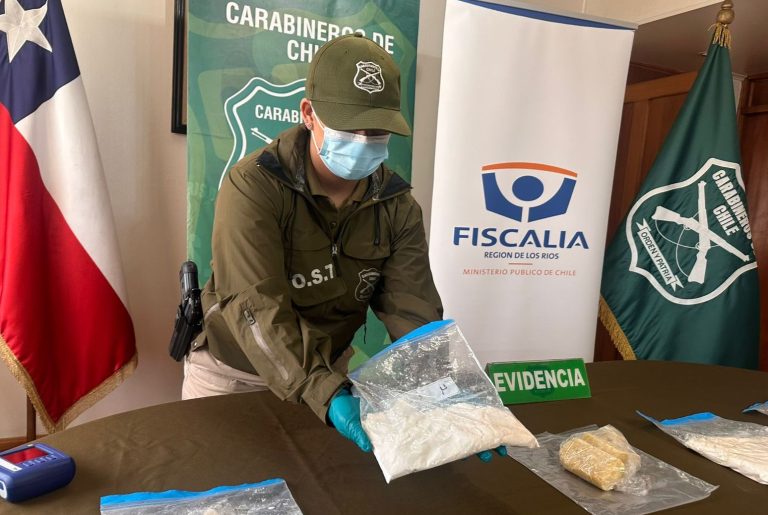 OS7 detiene a pasajero con casi 4 kilos de pasta base en control carretero en La Unión