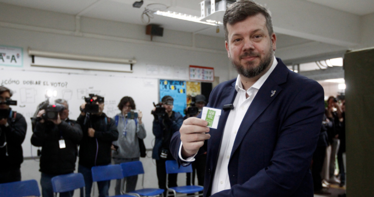 Johannes Kaiser asegura que de imponerse José Antonio Kast en las urnas “no va a haber paz social”