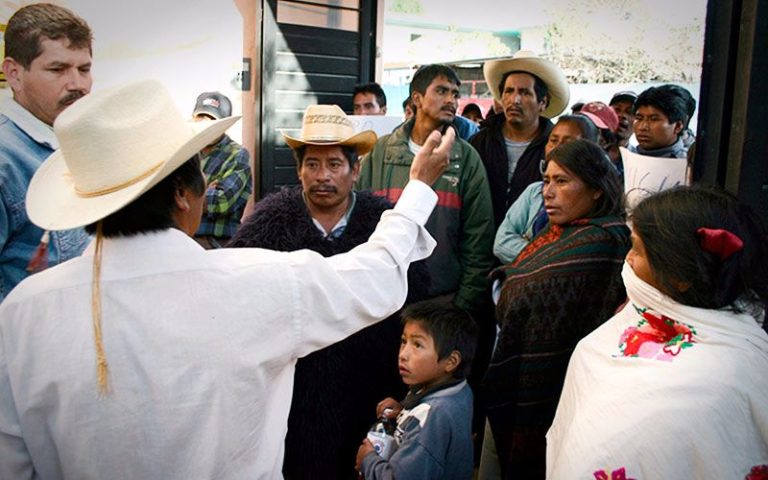 Pastor protestante es detenido y expulsado por negarse a participar en ritual católico en México